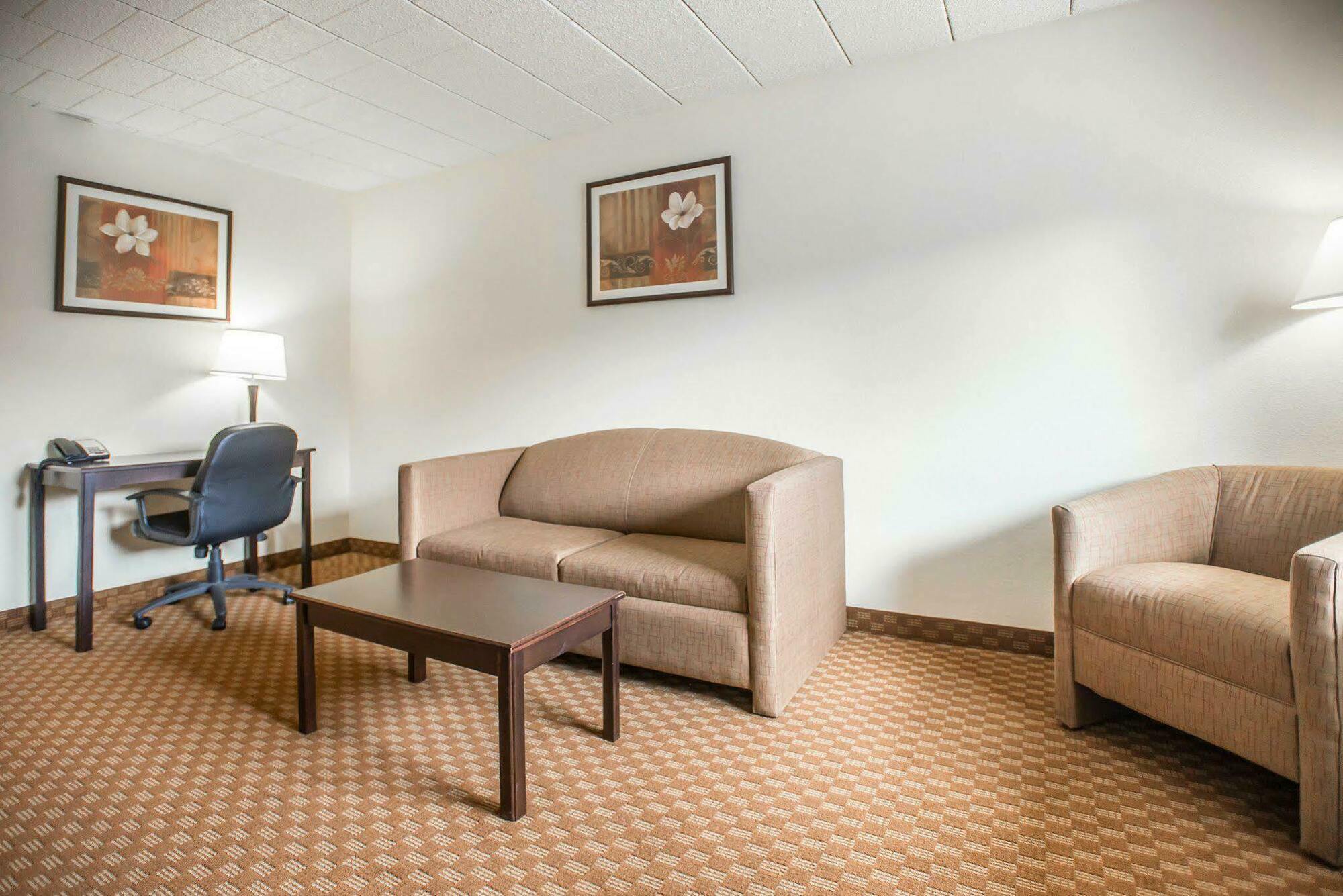 Econo & - Selinsgrove Hotel Shamokin Dam